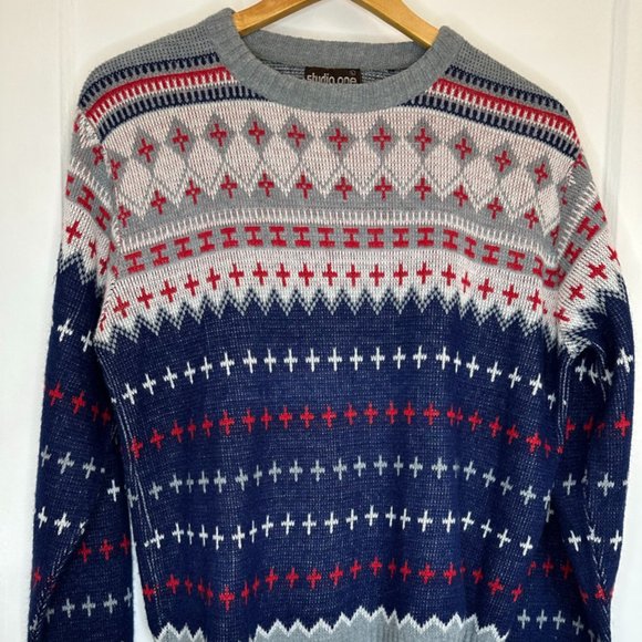 Campus Vintage Sweater - Picture 3 of 10